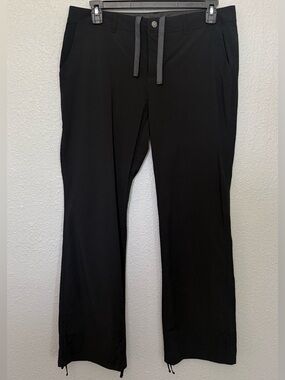 REI Woman’s Hiking Pants size 14 in Black